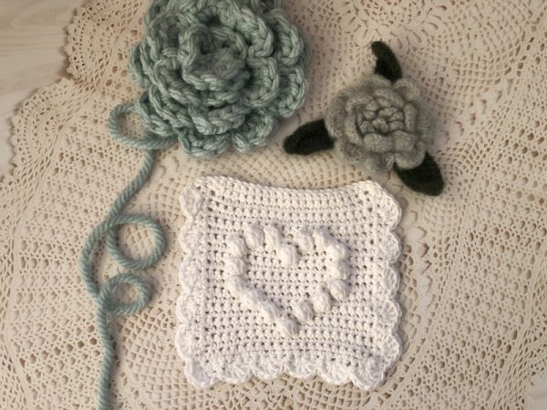 crochet patch pocket