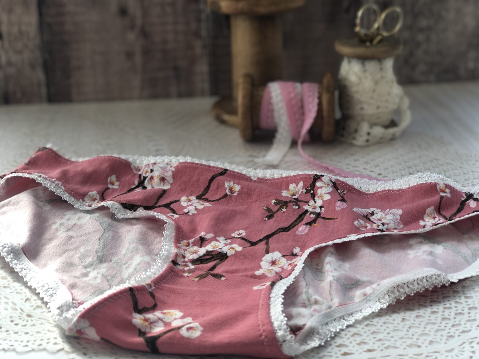 Picot Edge Lingerie Elastic 14mm Various Colours The Dressmakers Closet